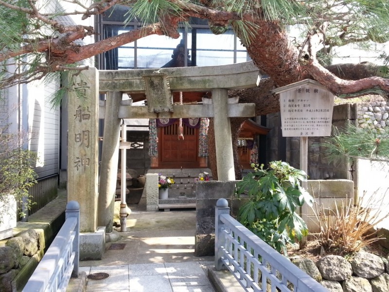 女子の金沢観光♡中心街、香林坊・片町周辺をのんびり歩くお散歩コース　知る人ぞ知る縁結び神社も