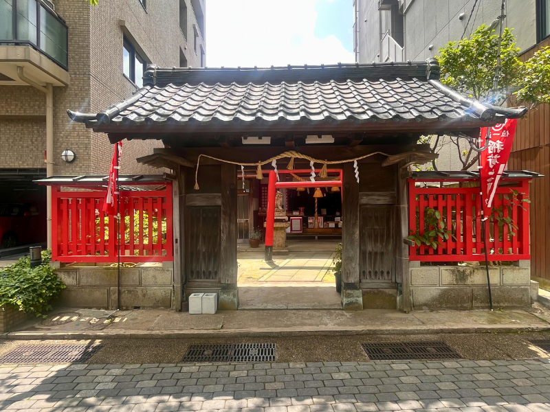 【10:40】浅野川稲荷神社